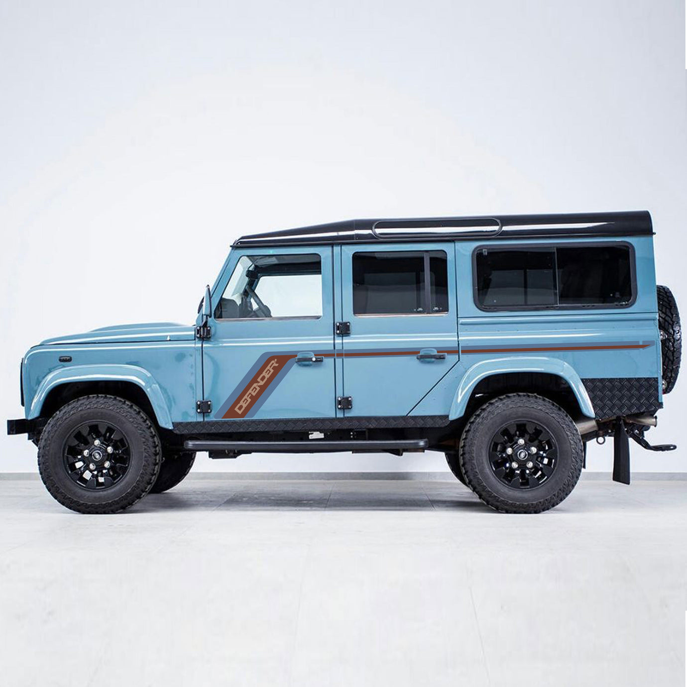 DEFENDER Stripes