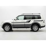 Mitsubishi Pajero NP Felex Stripes