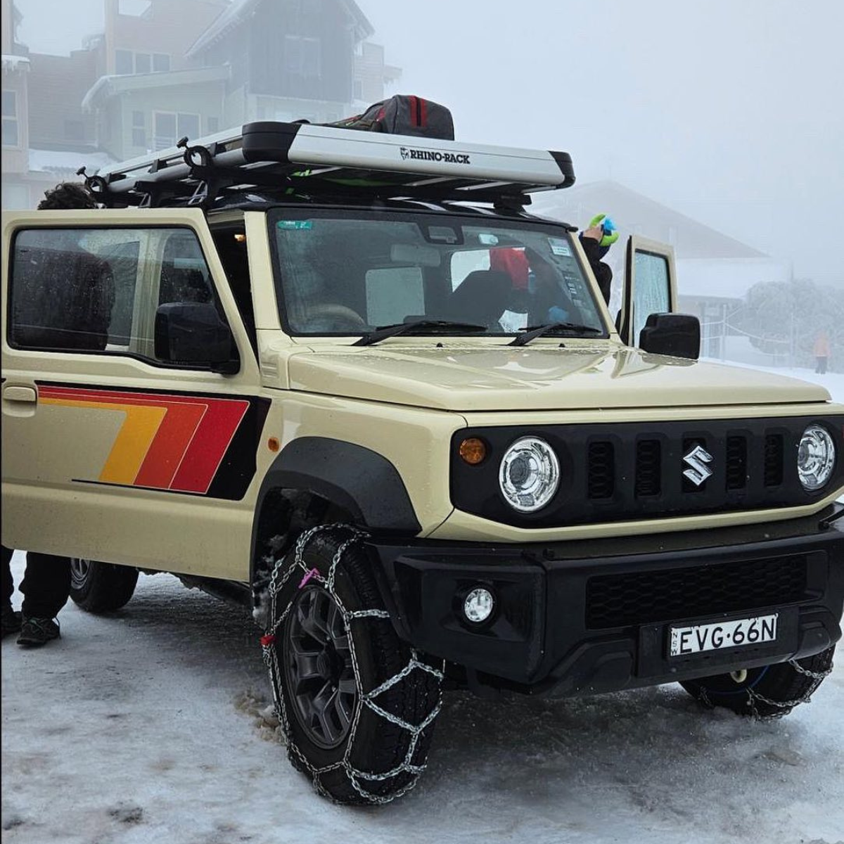 Bodymold Signs - Vehicle Stripe Kits, Graphics & Custom Signage